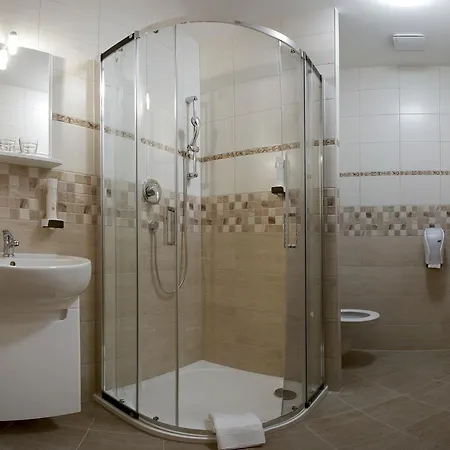 Hotel Millenium 3*