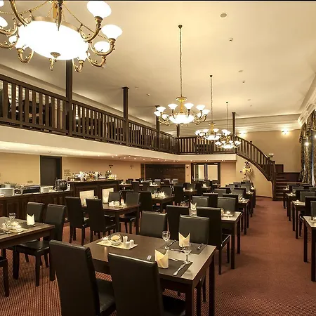Hotel Millenium